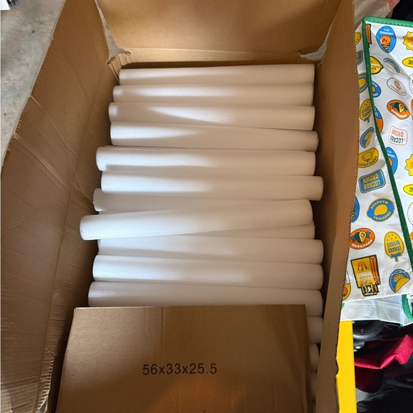 Multicolor LED Foam Light Wand for Parties or Wedding After Parties - Picture 3 of 4